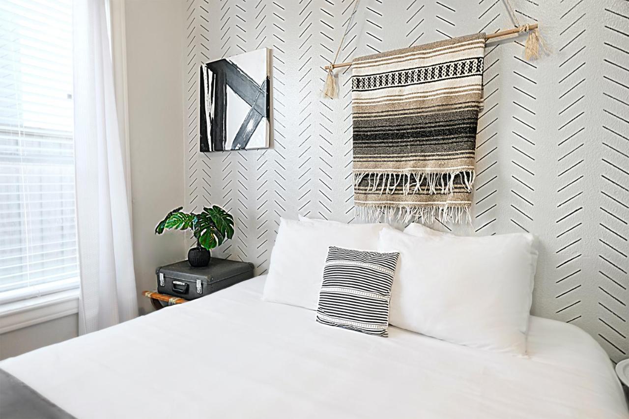 Relaxing 1 Bedroom Near Lower Greenville Free Parking Dallas Bagian luar foto